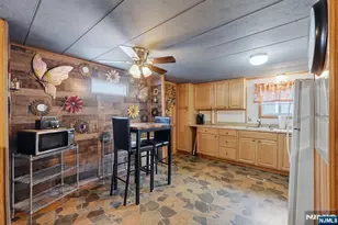 15 Austin St, Moonachie, NJ 07074 - Photo 7