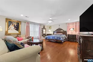 238 Monroe Ave, Paramus, NJ 07652 - Photo 15