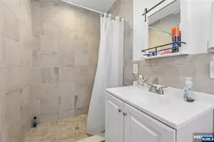 238 Monroe Ave, Paramus, NJ 07652 - Photo 25