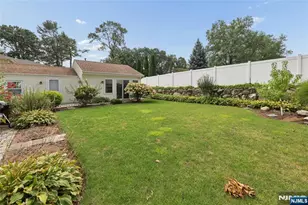 238 Monroe Ave, Paramus, NJ 07652 - Photo 29