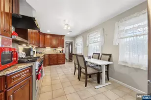 238 Monroe Ave, Paramus, NJ 07652 - Photo 11