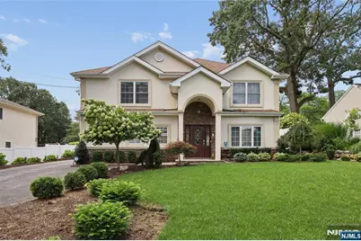 238 Monroe Avenue, Paramus, NJ 07652 - Photo 1