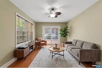 81 Hudson Avenue, Ridgefield Park, NJ 07660 - Photo 3
