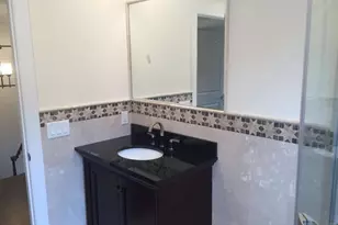 37 Marion Ave, Cliffside Park, NJ 07010 - Photo 11