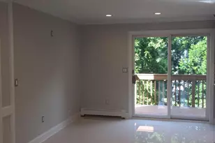 37 Marion Ave, Cliffside Park, NJ 07010 - Photo 9