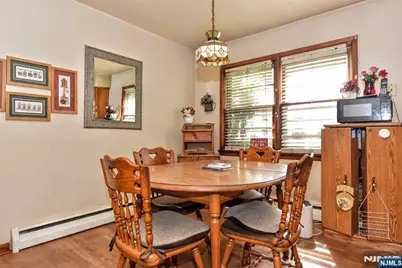 27 Hillcrest Avenue, Lodi, NJ 07644 - Photo 11