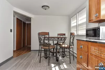 27 Hillcrest Avenue, Lodi, NJ 07644 - Photo 21