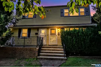 27 Hillcrest Avenue, Lodi, NJ 07644 - Photo 29