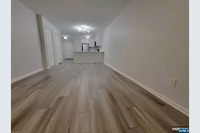 5 Linden Street 2J #2J, Hackensack, NJ 07601 - Photo 3