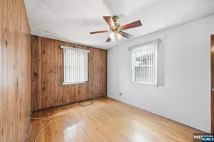 59 17th Ave, Elmwood Park, NJ 07407 - Photo 19