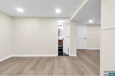 209 Michigan Avenue, Kenilworth, NJ 07033 - Photo 21