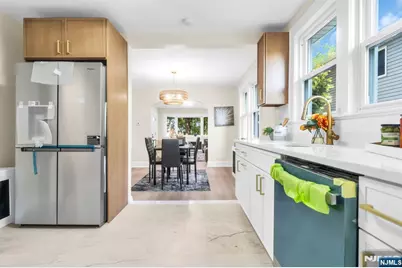 209 Michigan Avenue, Kenilworth, NJ 07033 - Photo 9
