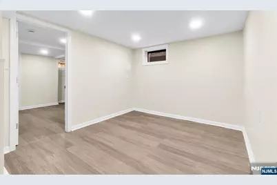 209 Michigan Avenue, Kenilworth, NJ 07033 - Photo 31