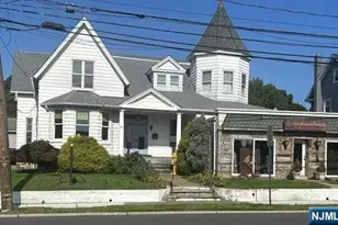 20 Goffle Road 1, Midland Park, NJ 07432 - Photo 1