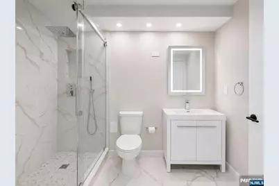 7002 Jfk Blvd E 15P #15P, Guttenberg, NJ 07093 - Photo 13