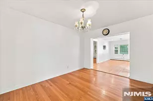 3-27 Kenneth Ave, Fair Lawn, NJ 07410 - Photo 15
