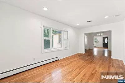 3-27 Kenneth Avenue, Fair Lawn, NJ 07410 - Photo 17