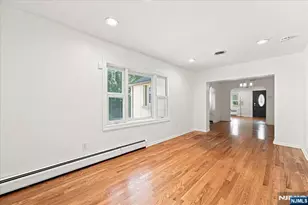 3-27 Kenneth Ave, Fair Lawn, NJ 07410 - Photo 17