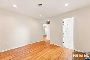 3-27 Kenneth Ave, Fair Lawn, NJ 07410 - Photo 21