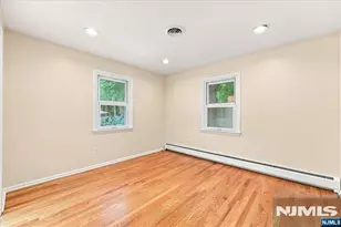 3-27 Kenneth Ave, Fair Lawn, NJ 07410 - Photo 23