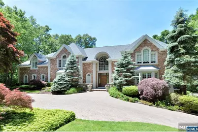 4 Baldwin Road, Saddle River, NJ 07458 - Photo 1