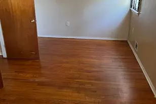 10 Roosevelt Terrace, Irvington, NJ 07111 - Photo 5