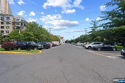 254 Old River Road, Edgewater, NJ 07020 - Photo 9