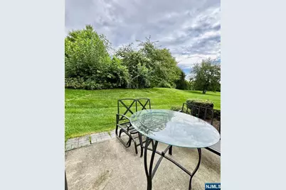456 Hartford Drive 4057 #4057, Nutley, NJ 07110 - Photo 5