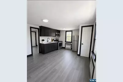 344 10th Street # 2, Carlstadt, NJ 07072 - Photo 5
