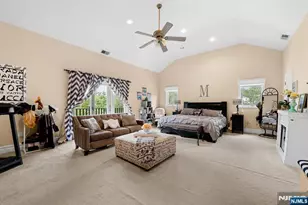 70 Farmingdale Rd, Wayne, NJ 07470 - Photo 17