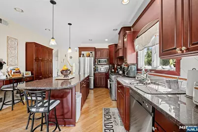 70 Farmingdale Road, Wayne, NJ 07470 - Photo 11