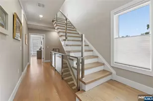 23 Lasher Ln, Edgewater, NJ 07020 - Photo 17