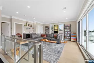 23 Lasher Ln, Edgewater, NJ 07020 - Photo 21