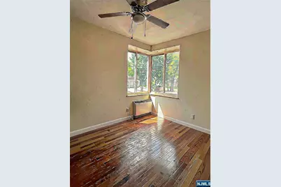 19 Lyons Avenue 203 #203, Newark, NJ 07112 - Photo 7