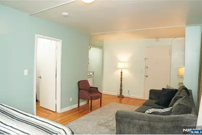3021 Edwin Avenue 1J #1J, Fort Lee, NJ 07024 - Photo 9