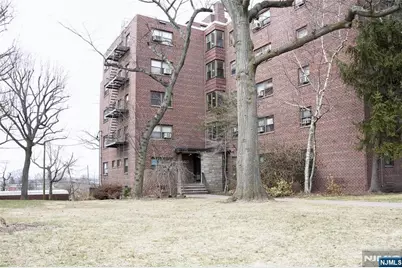 3021 Edwin Avenue 1J #1J, Fort Lee, NJ 07024 - Photo 1