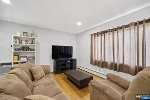 1135 Stonewall Ln, Secaucus, NJ 07094 - Photo 33