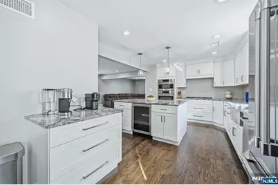 1135 Stonewall Lane, Secaucus, NJ 07094 - Photo 9