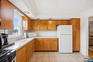 1135 Stonewall Ln, Secaucus, NJ 07094 - Photo 35