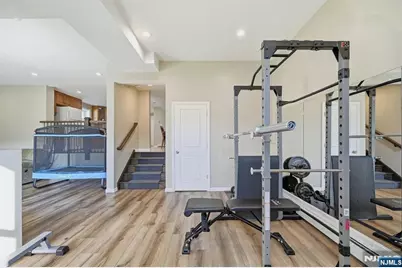 1135 Stonewall Lane, Secaucus, NJ 07094 - Photo 29