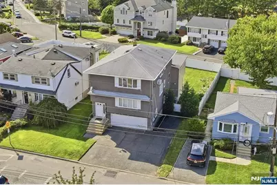 1135 Stonewall Lane, Secaucus, NJ 07094 - Photo 45
