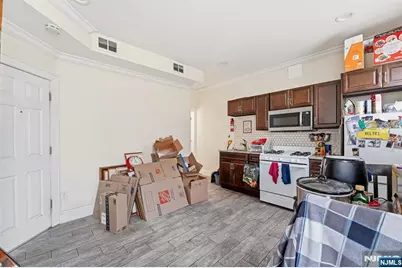 334 1st Avenue, Elizabeth, NJ 07206 - Photo 13