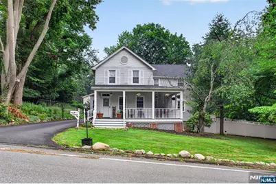 10 Prospect Avenue, Woodcliff Lake, NJ 07677 - Photo 3