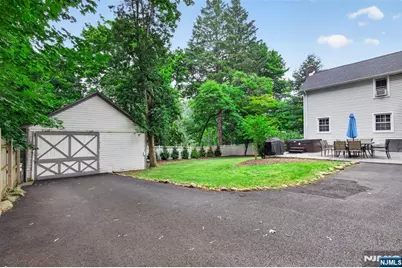 10 Prospect Avenue, Woodcliff Lake, NJ 07677 - Photo 29