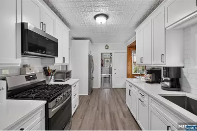 10 Prospect Avenue, Woodcliff Lake, NJ 07677 - Photo 7