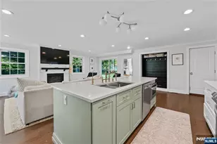 390 Prospect St, Glen Rock, NJ 07452 - Photo 7