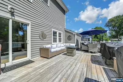 300 Graphic Boulevard, New Milford, NJ 07646 - Photo 37