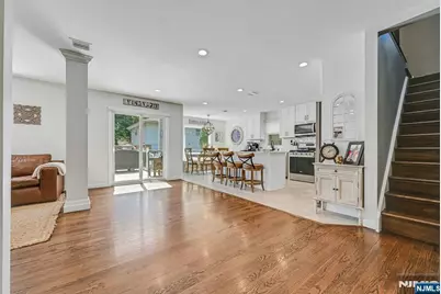 300 Graphic Boulevard, New Milford, NJ 07646 - Photo 9