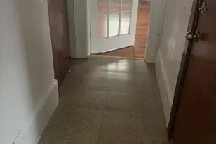 807 Abbott Blvd 4, Fort Lee, NJ 07024 - Photo 5