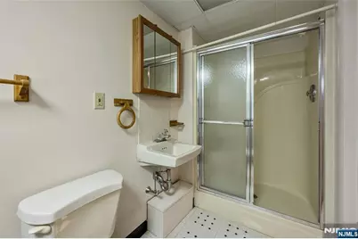 64 Tremont Terrace, Wanaque, NJ 07465 - Photo 17